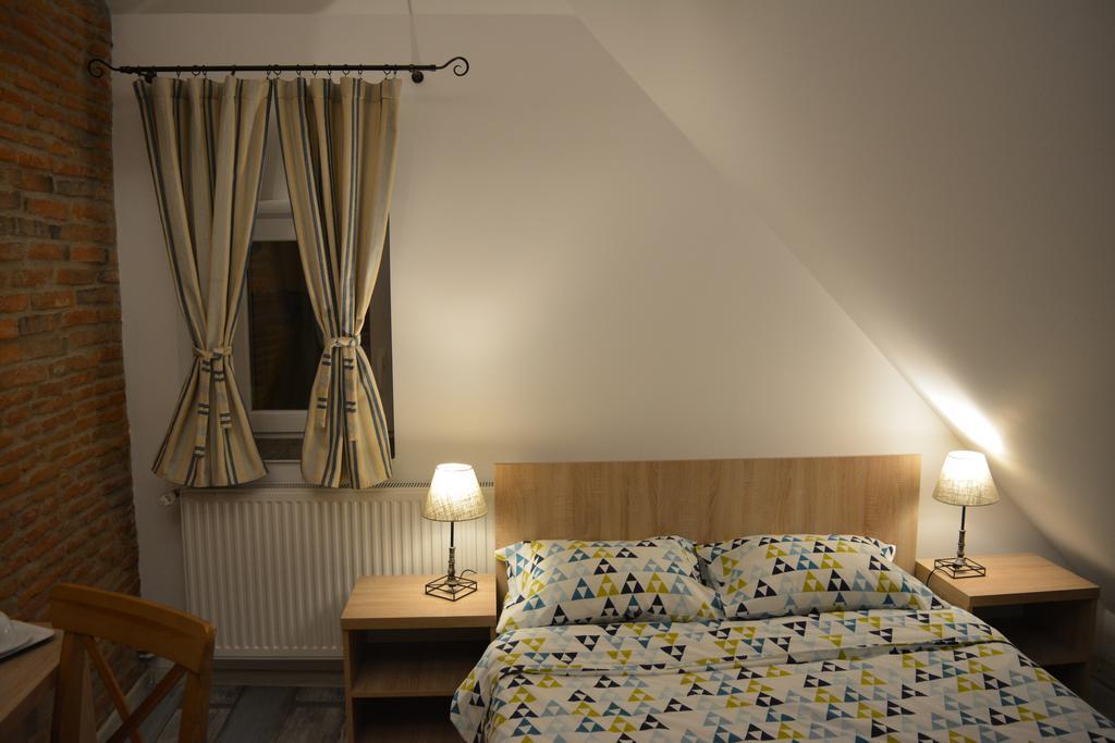 Hotel Blue House Braşov Habitación foto