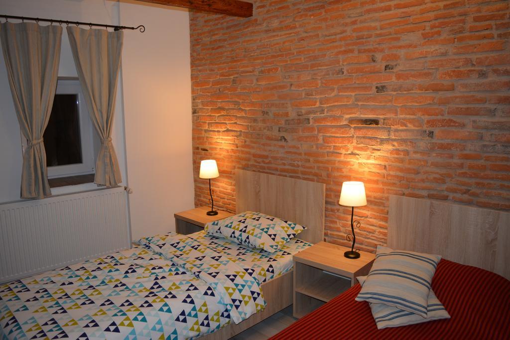 Hotel Blue House Braşov Exterior foto